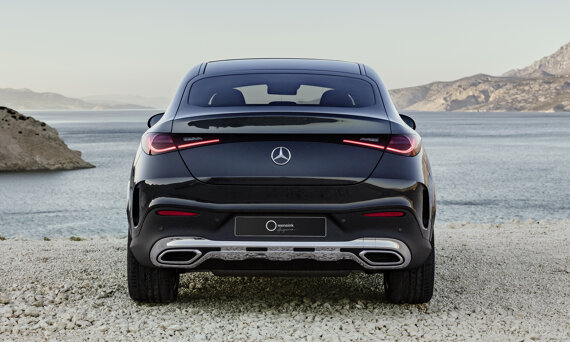 mercedes-benz-glc-coupe-slider-3