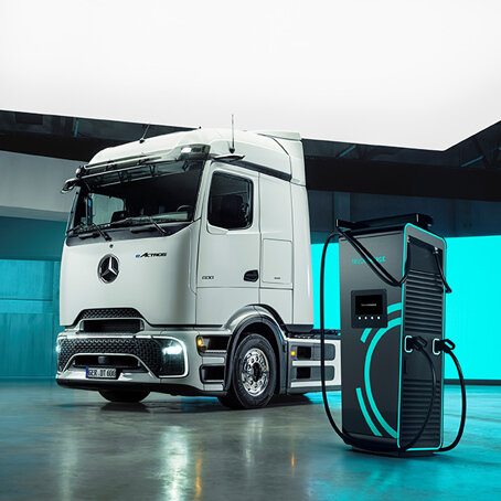 eActros-600-2025-Service-Slider-1