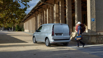 hero-ford-bedrijfswagen-financial-lease-actie-afbeelding