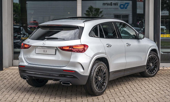 mercedes-benz-gla-slider-2