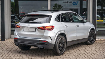 mercedes-benz-gla-slider-2