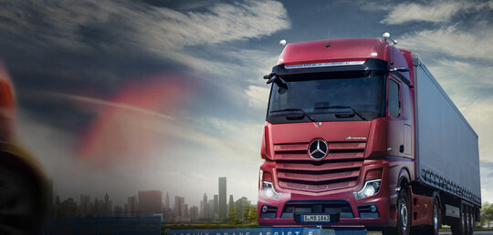 mercedes-benz-trucks-activebrake-video-mobiel