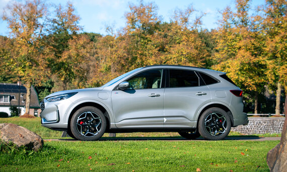 ford-kuga-slider-3