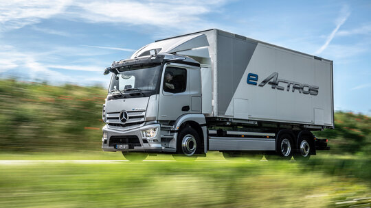 mercedes-benz-e-actros-slider-1