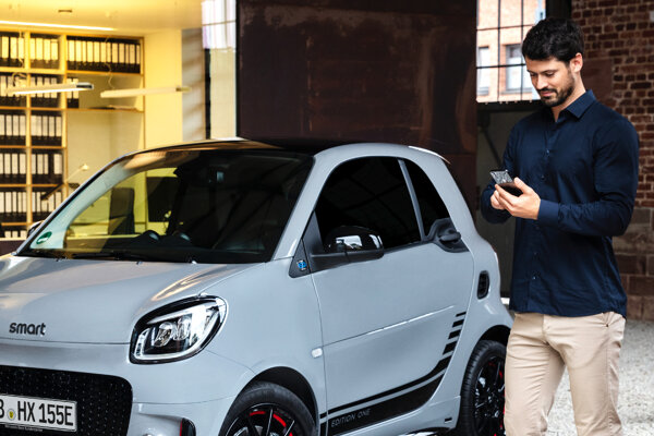 smart-homepage-hero-3-mobiel