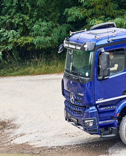 Arocs-2025-Hero-Mobiel