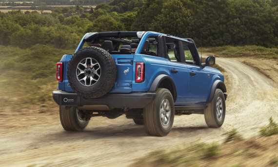 ford-bronco-slider-2