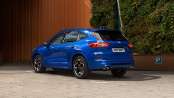 ford-kuga-2024-slider-2