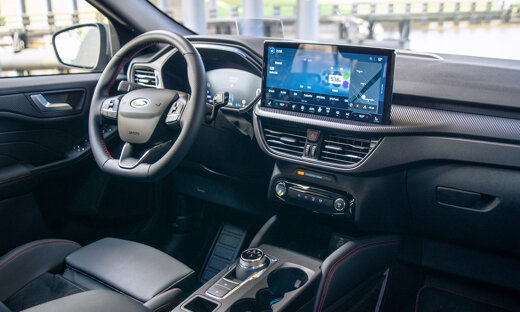 ford-kuga-slider-4