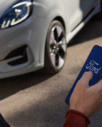 ford-services-ford-pass-hero-mobiel