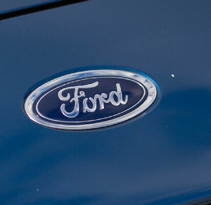ford-services-protect-hero-mobiel