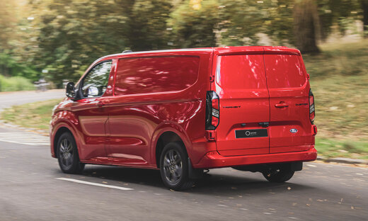 ford-transit-custom-slider-2