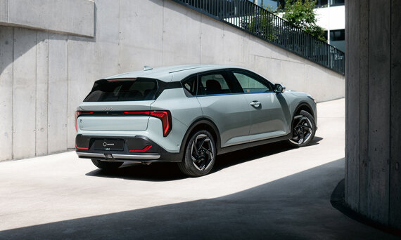 kia-k4-slider-2