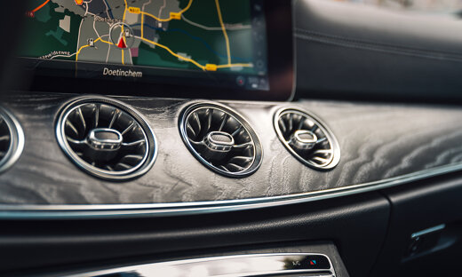 mercedes-benz-cls-coupe-slider-5