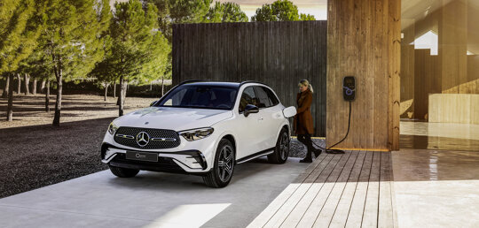 mercedes-benz-glc-suv-video-mobiel