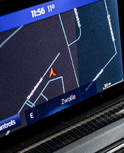 ford-services-navigatie-update-hero-mobiel