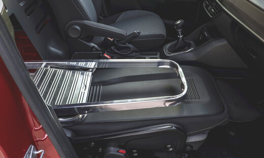 ford-transit-courier-slider-3