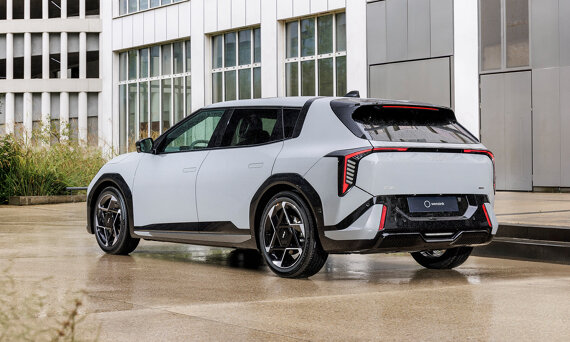 kia-ev4-media-2