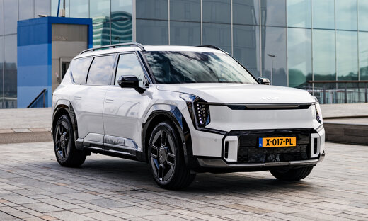 kia-ev9-slider-1