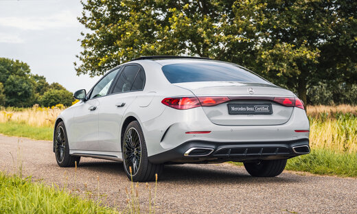 mercedes-benz-e-klasse-limousine-slider-2