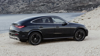 mercedes-benz-glc-coupe-slider-2