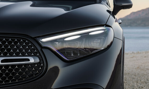 mercedes-benz-glc-coupe-slider-5