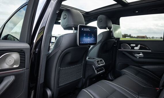 mercedes-benz-gls-slider-5