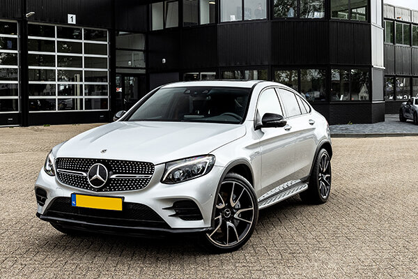 mercedes-benz-homepage-hero-1-mobiel
