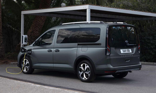 tourneo-connect-phev-media-2