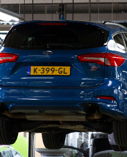 ford-services-vakantiecheck-hero-mobiel