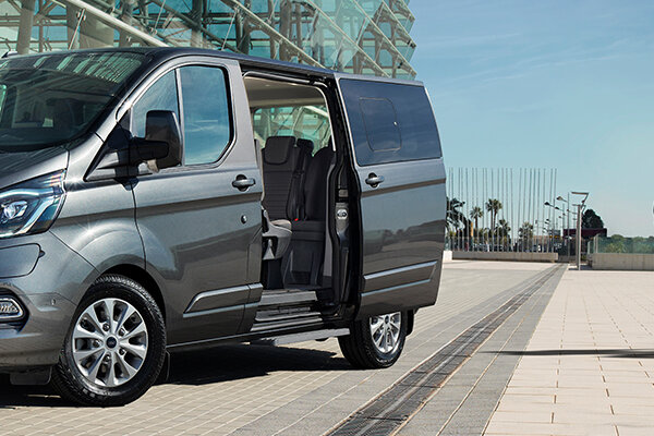 ford-tourneo-custom-hero-mobiel