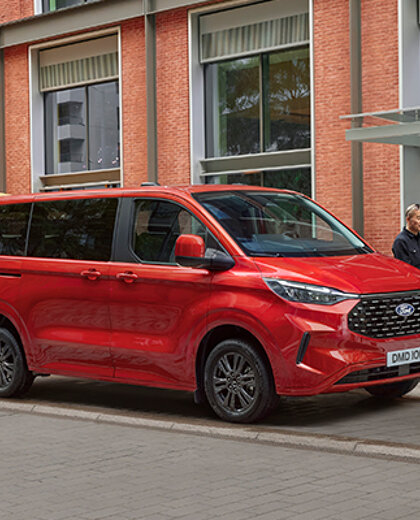ford-tourneo-custom-hero-mobiel