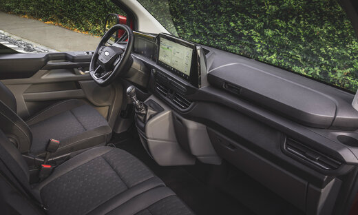 ford-transit-custom-slider-4