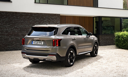 kia-sorento-slider-2
