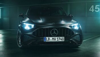 mercedes-cla-45-amg-vooraanzicht-2