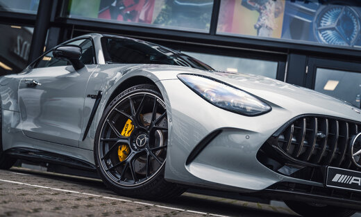 mercedes-benz-amg-gt-slider-3