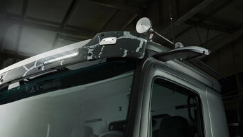 mercedes-benz-arocs-slider-3