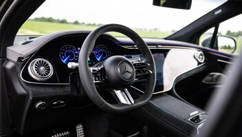 mercedes-benz-eqs-suv-slider-5