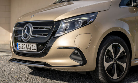 mercedes-benz-eqv-slider-4