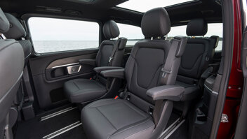 mercedes-benz-eqv-slider-5