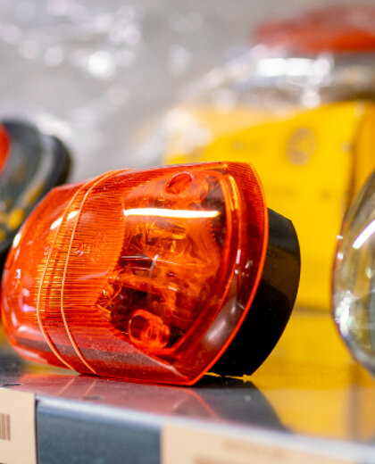 mercedes-benz-trucks-accessoires-hero-mobiel