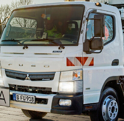 fuso-canter-8,55-t-hero-mobiel
