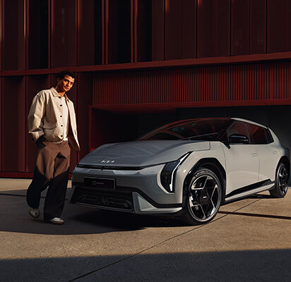 kia-ev4-hero-mobiel