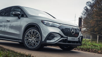 mercedes-benz-eqe-suv-slider-3