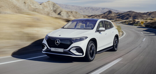 mercedes-benz-eqs-suv-video-mobiel