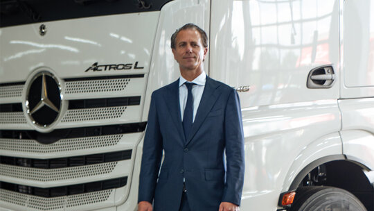 theo-de-vries-benoemd-tot-truck-en-trailer-directielid-leadimage