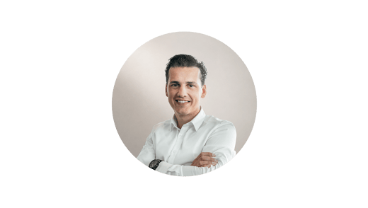 Ruben Oomen — Diplomatic Sales Specialist