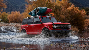 ford-bronco-slider-3