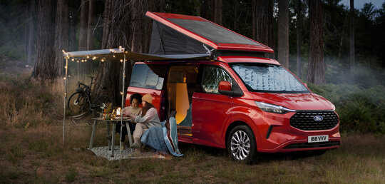 ford-transit-nugget-slider-5