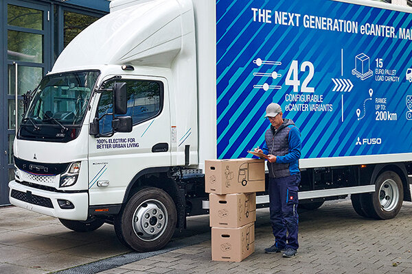fuso-ecanter-hero-mobile
